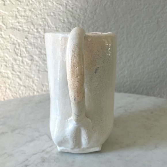 Handcrafted Nose and Lips Mug - Picture 6 of 8